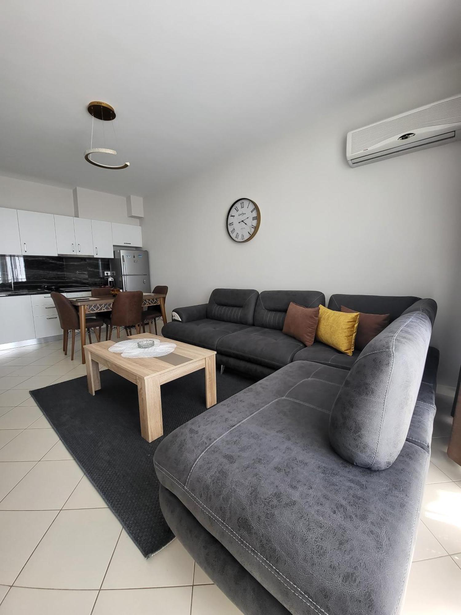 Alex'S Apartment 2 Дуррес Экстерьер фото